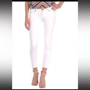 NWT PAIGE Premium Kylie Crop With Roll Up Womens Jeans In‎ Optic
White Size 24